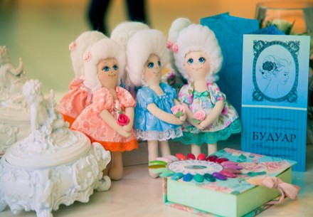 Разыгрывается: Три куклы ручной работы от первой экспресс-студии красоты «Будуар Антуанетты».